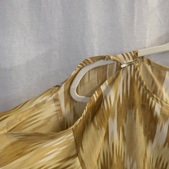 Michael by Michael Kors Gold Patterned Cold Shoulder Blouse Size Small - Picture 3 of 14